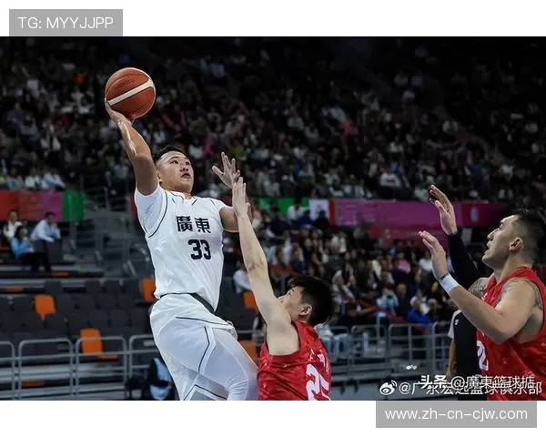 深圳队阵地战进攻高效 贺希宁个人单打成功率提升