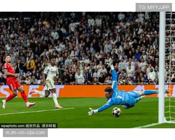 楚阿梅尼中场拦截作用关键 皇马防守体系构建成功 楚阿梅尼中场拦截作用关键 皇马防守体系构建成功