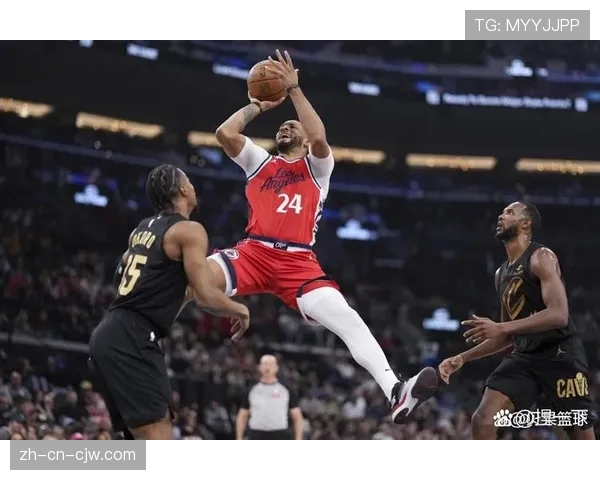 快船防守效率跌至联盟第20 内线护框问题亟待解决